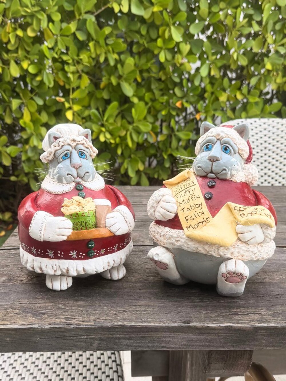 Vintage Vicki Thomas 1999 Funny Fat Cat Gourds Santa & Mrs. Claus Enesco